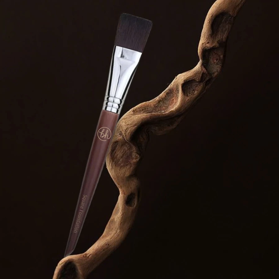 Cọ Tán Nền Đầu Vuông BH Cosmetics Square Foundation Brush BHG001